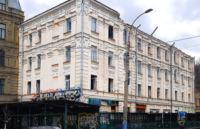 Прокуратура оскаржила судові рішення про виключення з Держреєстру пам’ятки архітектури «Садиба купця Дмитрієва»