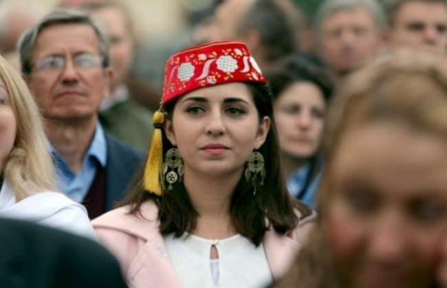 Українці не отримали статус корінного народу в Криму: законопроект від Зеленського