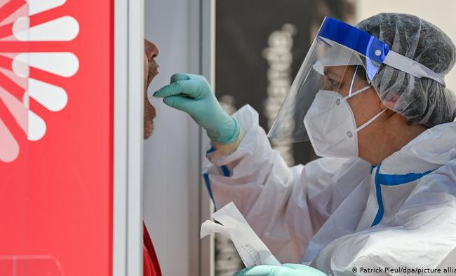 COVID-статистика: в Україні за добу зафіксували 705 нових випадків