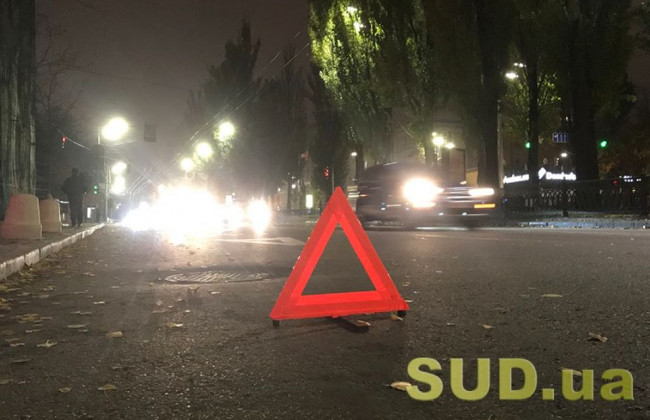 Масштабна ДТП у Києві: постраждала мати з дітьми