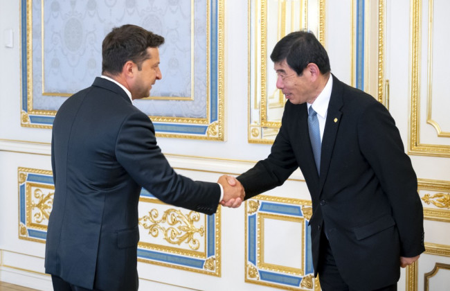 Зеленський попросив главу Всесвітньої митної організації про допомогу в реформі української митниці