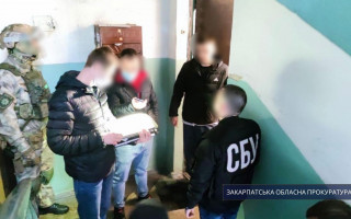 Розпалювання міжнаціональної ворожнечі: завершено досудове розслідування щодо розклеювачів провокативних листівок