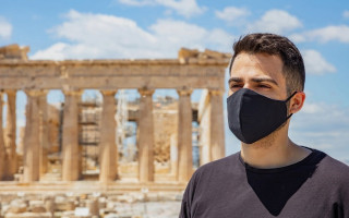 В Греции ужесточают карантин