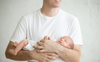 Уряд затвердив порядок надання «декретної відпустки» для чоловіків