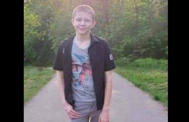 В Киеве разыскивают светловолосого парня, фото