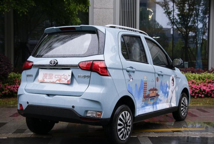 В Китае создали электромобиль всего за 3 500 евро, фото