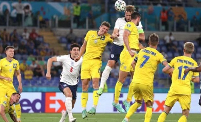 Обошел многих звезд: украинец вошел в число лучших футболистов Евро-2020