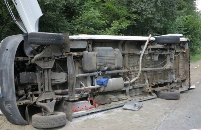 ДТП с опрокидываем маршрутки в Киеве: новые подробности