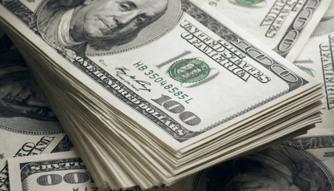 Нацбанк зняв ще частину валютних обмежень: що дозволили