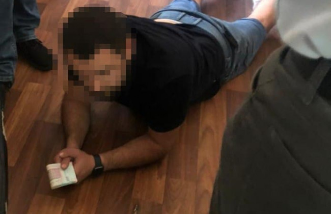 Експертний висновок за 25 тисяч грн: в Одесі на хабарі викрито судового експерта