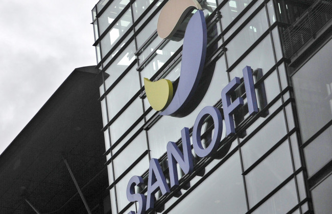 Франция передала на регистрацию новую вакцину против коронавируса от Sanofi