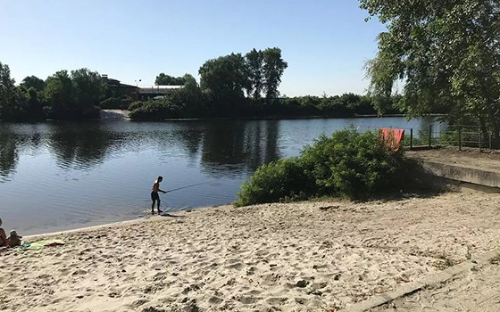 В спальном районе Киева нашли тело утопленника