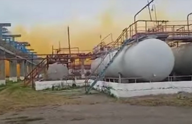 Вибух на хімзаводі під Рівним: загроз для повітря немає