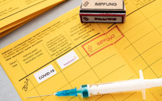 Яка різниця між COVID-сертифікатом та міжнародним свідоцтвом про вакцинацію