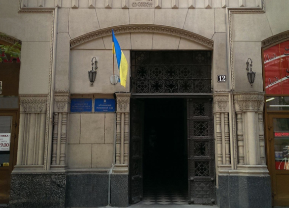 Участникам процесса не понравились решения судьи, и они обвинили ее «в работе на  Кремль»