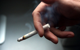 Отказался угостить сигаретой: в Киеве мужчину избили и ограбили из-за мести