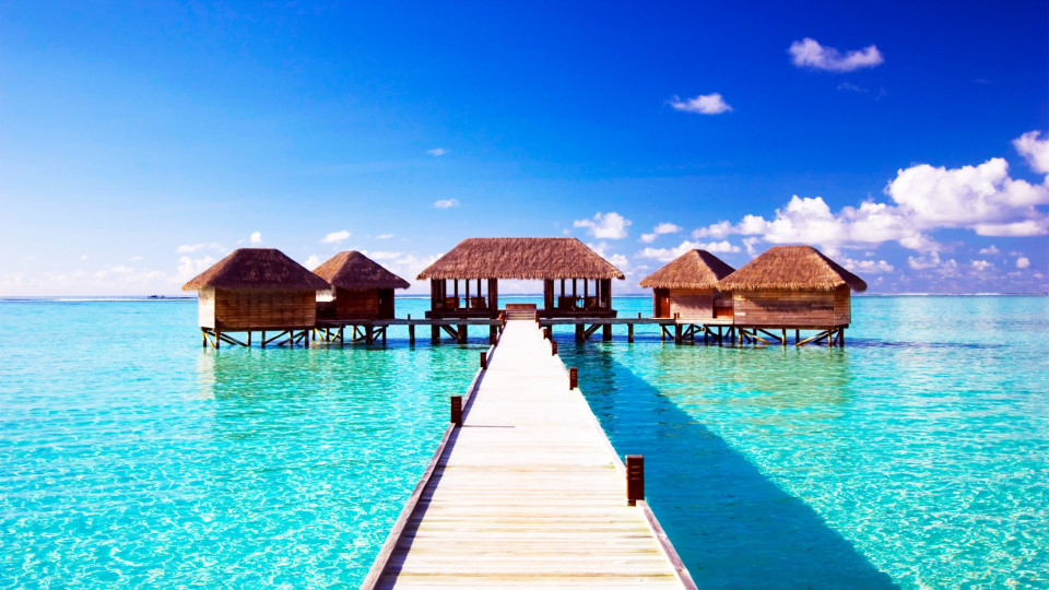 Налог на вылет: туристов на Мальдивах заставят платить «сверху»