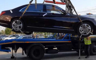 В Киеве владелец автосалона присваивал чужие автомобили, видео