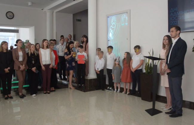 У 7ААС «Казковий суд»: відео