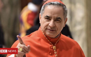 Самый высокопоставленный священнослужитель современности предстал перед судом