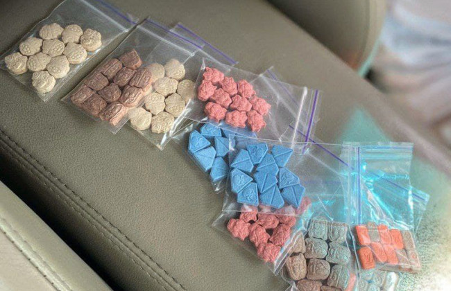 Оптовий збут наркотиків по Україні: у Києві затримано групу наркодилерів