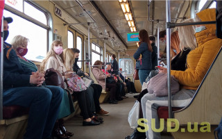 В киевском метро с начала года составили 2,5 тысячи протоколов на пассажиров без масок