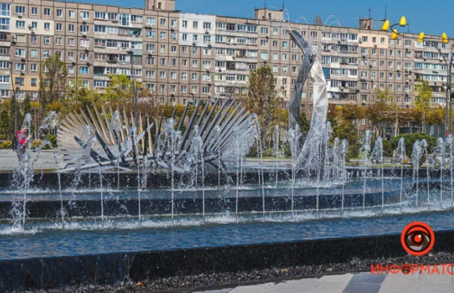 Смерть ребенка в сквере: после трагедии власти Днепра хотят запретить купание в фонтанах
