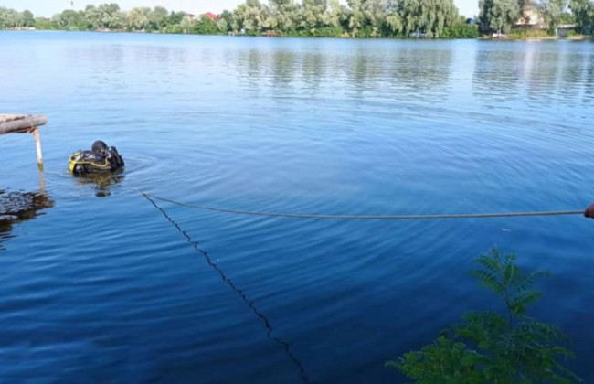 В столичном озере обнаружили тело мужчины