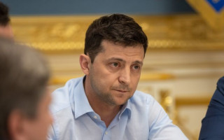 Зеленський підписав закон про платіжні послуги