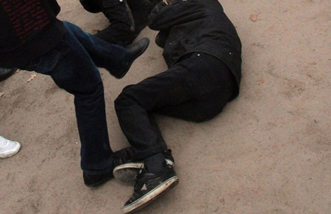 В Запорожье неизвестные жестко избили подростка