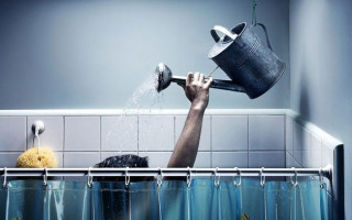 Без горячей воды: в Киеве отключили более 500 зданий