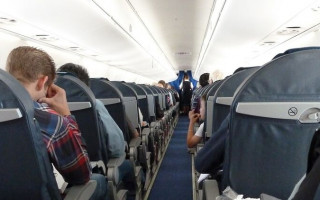 В Харькове из-за пассажирки без маски не мог взлететь самолет с туристами в Турцию