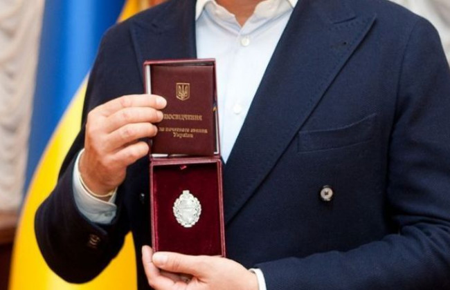 Заборона нагороджувати орденами чиновників та скасування звання «народний артист»: законопроект від депутатів