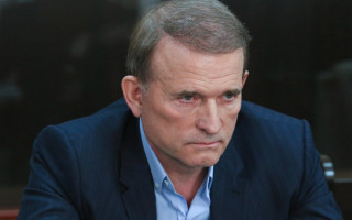 Суд оставил Медведчука под круглосуточным домашним арестом