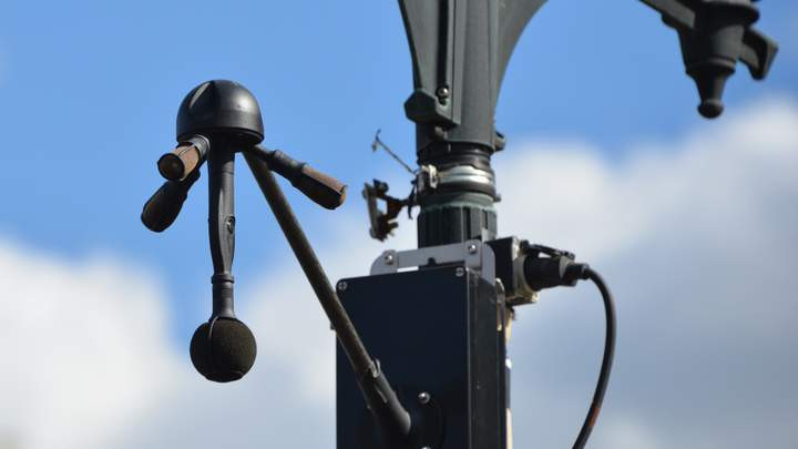 Во Франции тестируют радары для борьбы с шумными авто и мотоциклами
