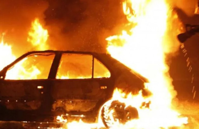 В Киеве подожгли автомобиль посольства Грузии