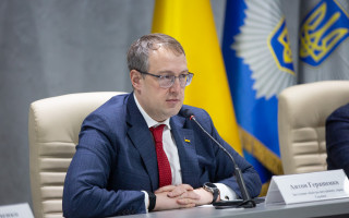 Уряд звільнив Антона Геращенка з посади заступника Міністра внутрішніх справ