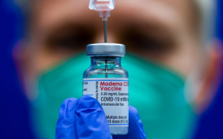 В Moderna заявили о стабильной защите COVID-вакцины в течение полгода