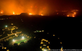 Україна відправила рятувальників боротися із пожежами у Греції