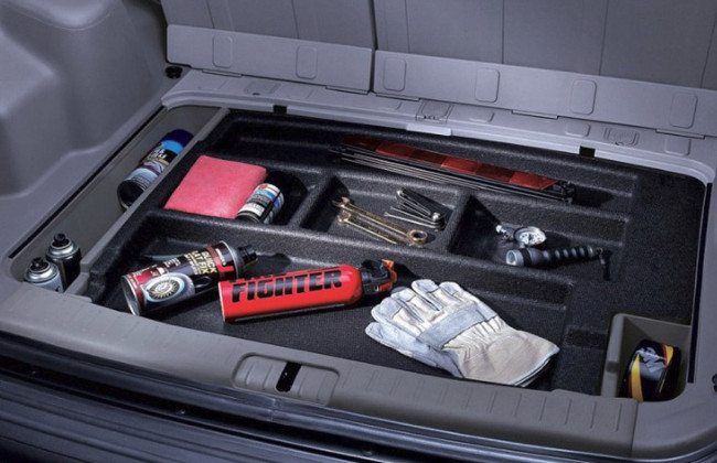 Каким должен быть минимальный набор автомобилиста: советы специалистов