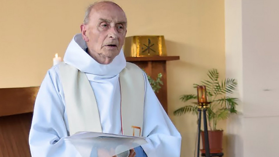 Католический священник убит во Франции: будут судить эмигранта