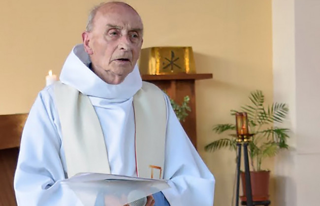 Католический священник убит во Франции: будут судить эмигранта