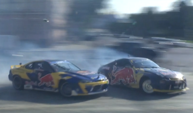 Съемки дрифта на Софийской площади: появилось видео, как отмывают следы шин