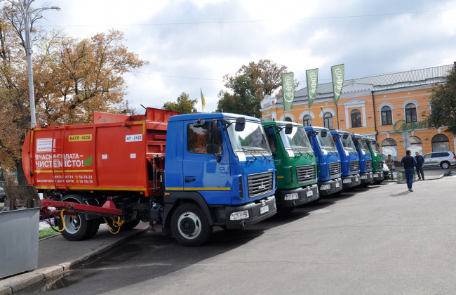У регіонах закуплять нову комунальну техніку: уряд виділив кошти