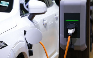 Президент підписав закони щодо стимулювання розвитку галузі екологічного транспорту в Україні