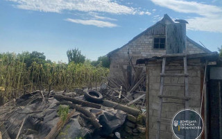 На Донеччині в результаті артобстрілу загинув цивільний та поранений військовий: прокуратура розпочала розслідування