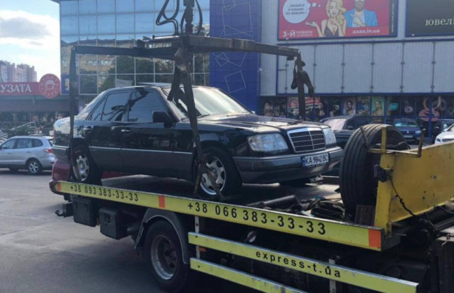 У Києві у злісних боржників вже вилучили понад 40 автомобілів