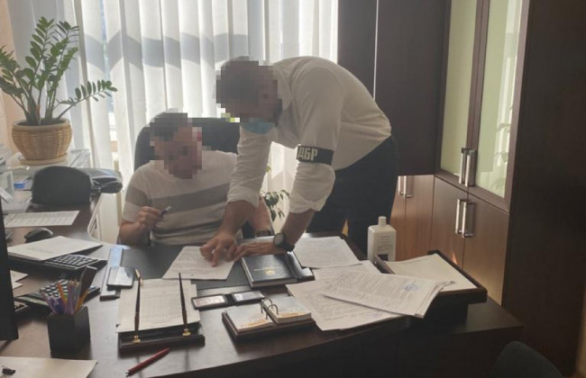 «Недогледів та завдав збитків на 10 млн грн»: підозрюють заступника директора держустанови