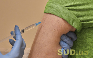 Украинцам раскрыли степень риска подхватить COVID-19 после двух прививок