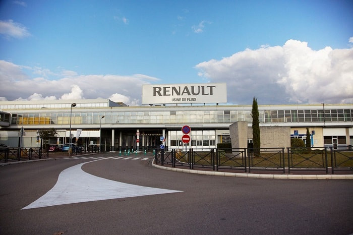 Renault будет выпускать бюджетные гибридные автомобили